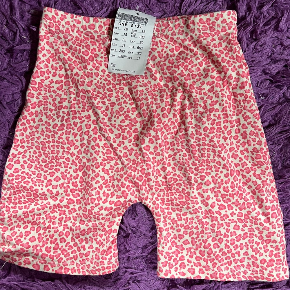 Brandy Melville Griffin  Shirt